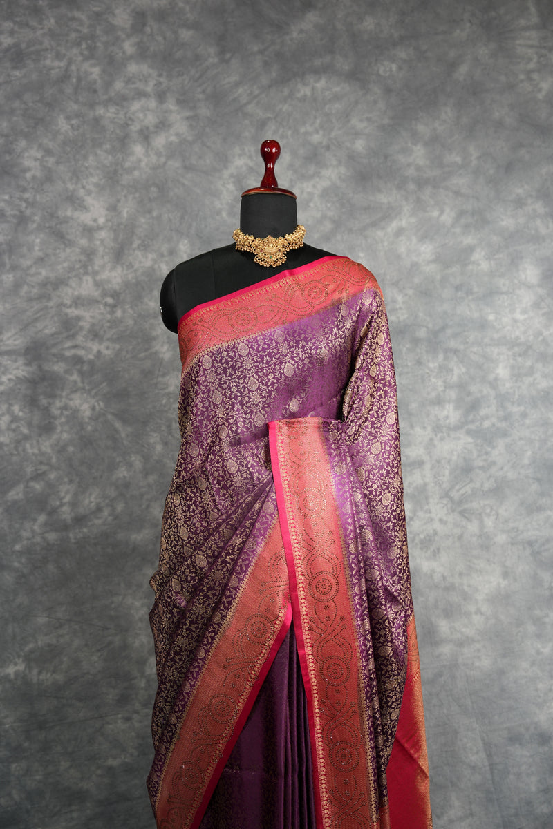 Deep Royal Purple Banarasi Silk Saree with Rani Pink Border & Antique Gold Zari Weave – All-Over Floral Brocade Body, Heavy Designer Pallu & Matching Blouse Perfect for Weddings & Festive Occasions