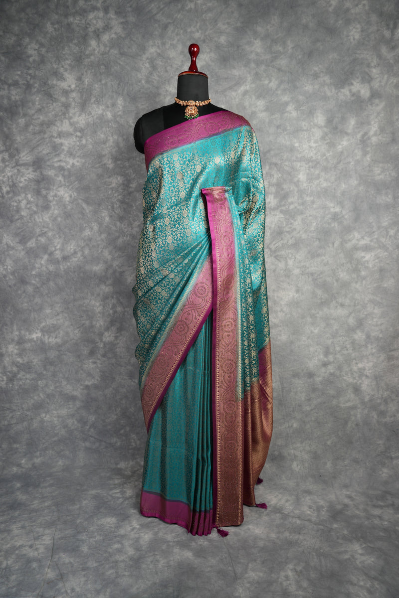 Teal Peacock Banarasi Silk Saree with Magenta Border & Rich Antique Gold Zari Weave – Elegant Pallu with Intricate Brocade Work, Paired with Matching Blouse | Perfect for Weddings & Festive Occasions