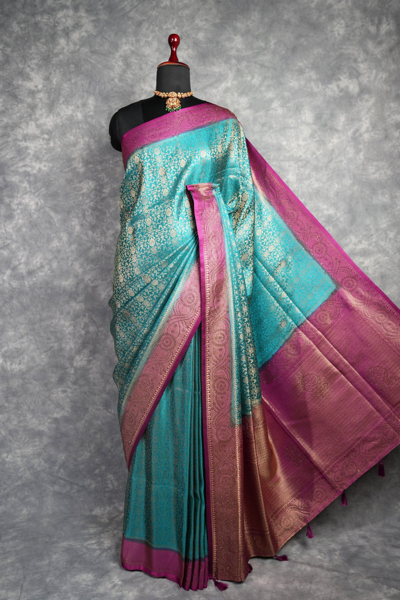 Teal Peacock Banarasi Silk Saree with Magenta Border & Rich Antique Gold Zari Weave – Elegant Pallu with Intricate Brocade Work, Paired with Matching Blouse | Perfect for Weddings & Festive Occasions