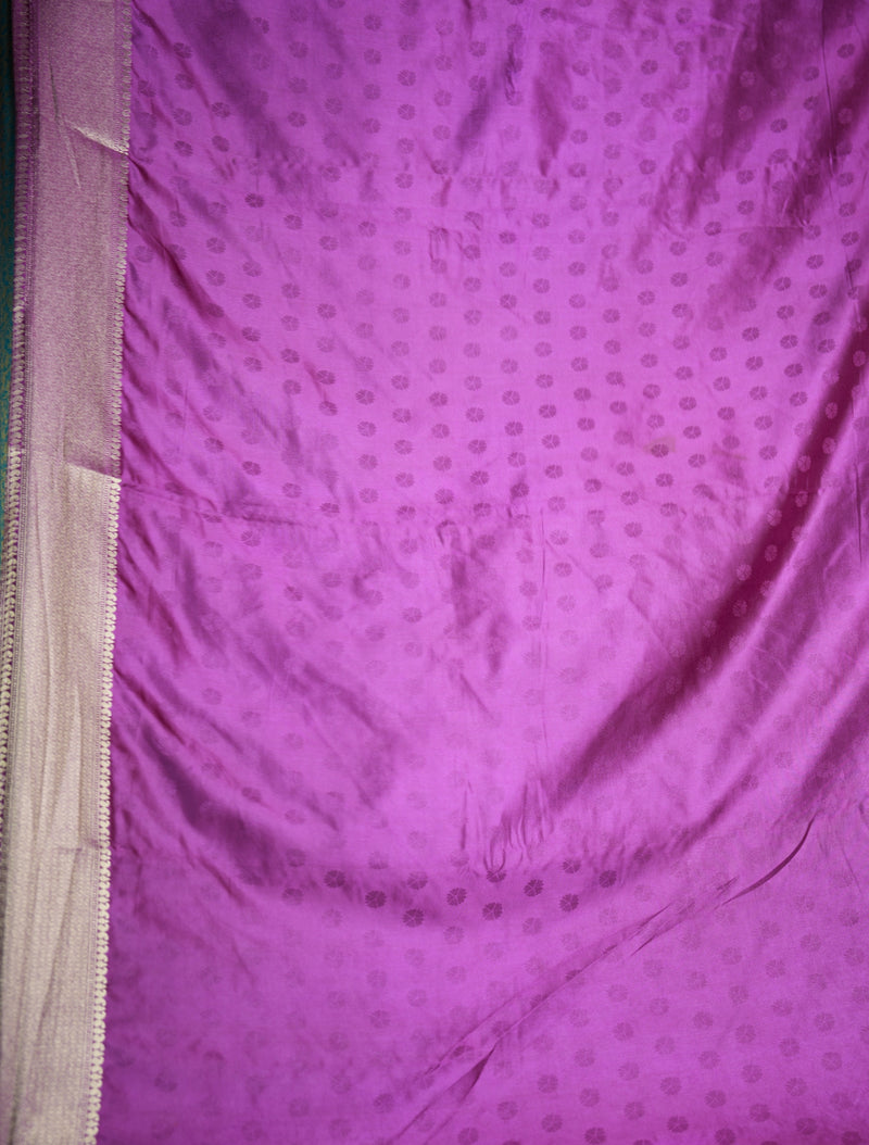 Teal Peacock Banarasi Silk Saree with Magenta Border & Rich Antique Gold Zari Weave – Elegant Pallu with Intricate Brocade Work, Paired with Matching Blouse | Perfect for Weddings & Festive Occasions