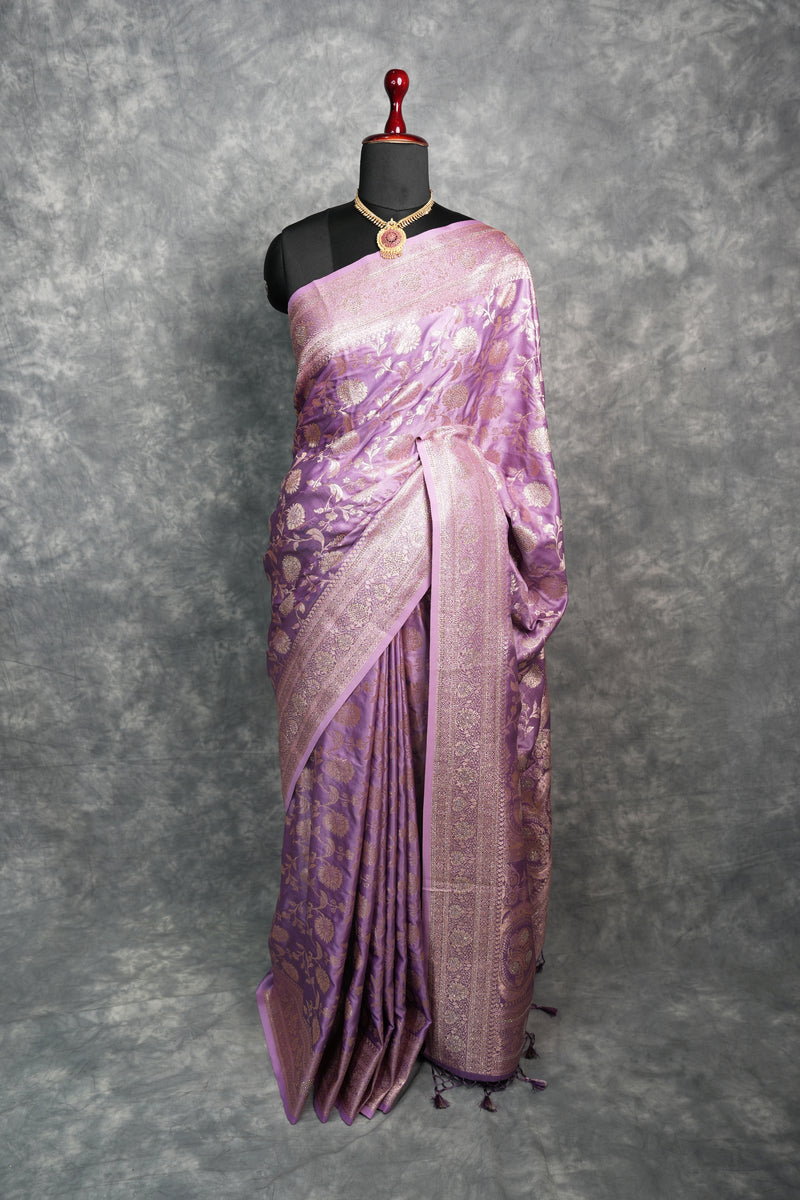 Lavender Purple Banarasi Silk Saree Antique Gold Zari Floral Jaal Weave Designer Pallu & Rich Broad Border Festive Bridal Wedding Saree with Matching Blouse Traditional Handwoven Silk