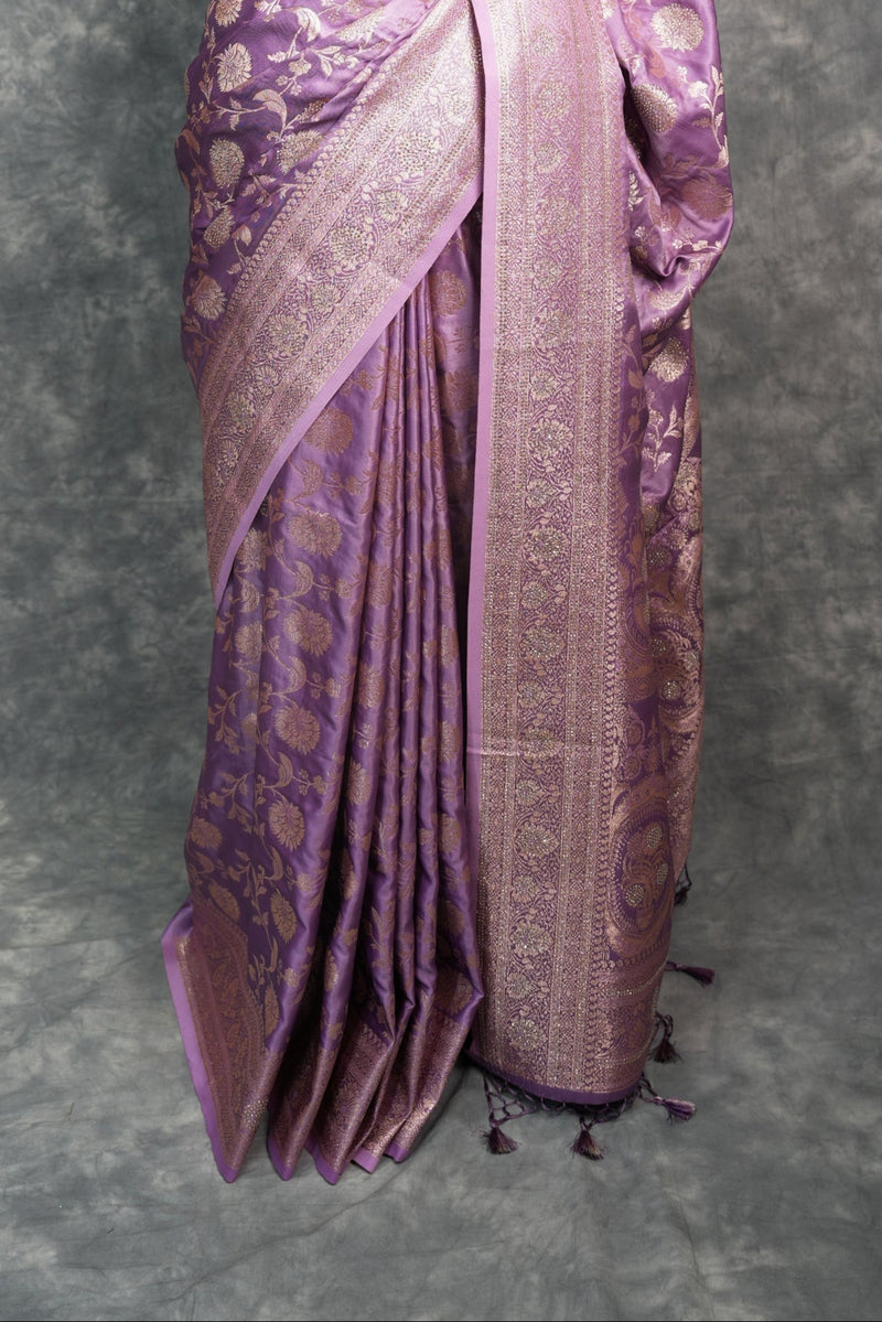 Lavender Purple Banarasi Silk Saree Antique Gold Zari Floral Jaal Weave Designer Pallu & Rich Broad Border Festive Bridal Wedding Saree with Matching Blouse Traditional Handwoven Silk