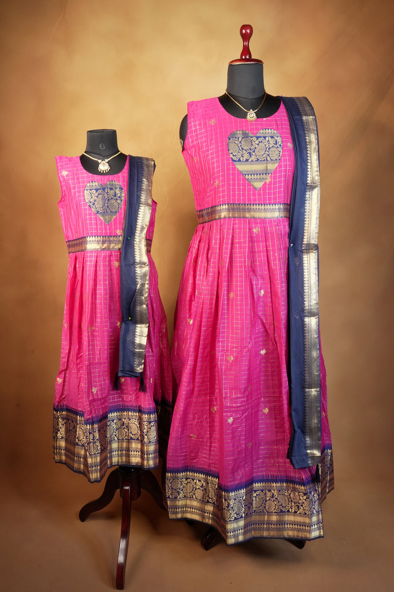 Pink Girls Frock | Heart Shape Zari Neckline & Navy Pallu | Festive & Party Wear