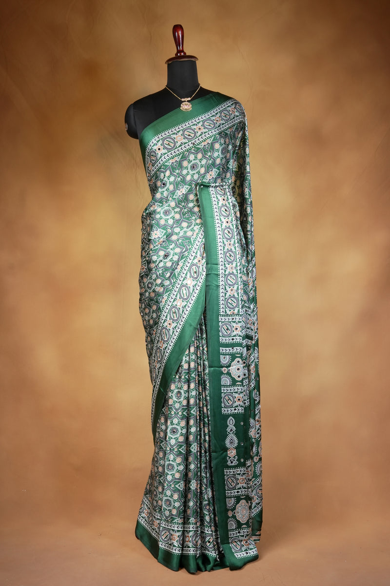 Masakali Print Saree | Grey & Green Bandhani Style with Ajrakh Border | Trendy Ethnic Wear