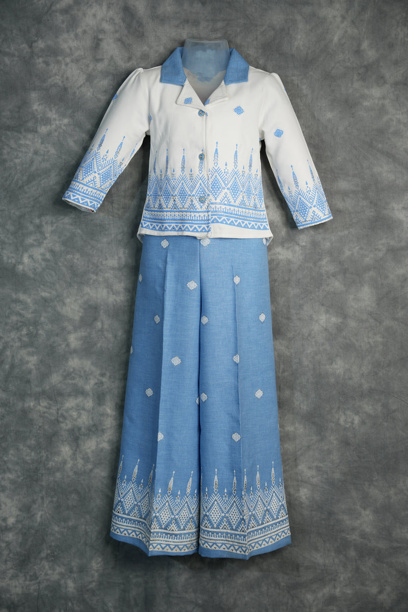 Sky blue western dress for girls with a stylish silhouette and elegant detailing. Perfect for casual outings, birthday parties, and everyday trendy wear. Lightweight, comfortable, and fashion forward.