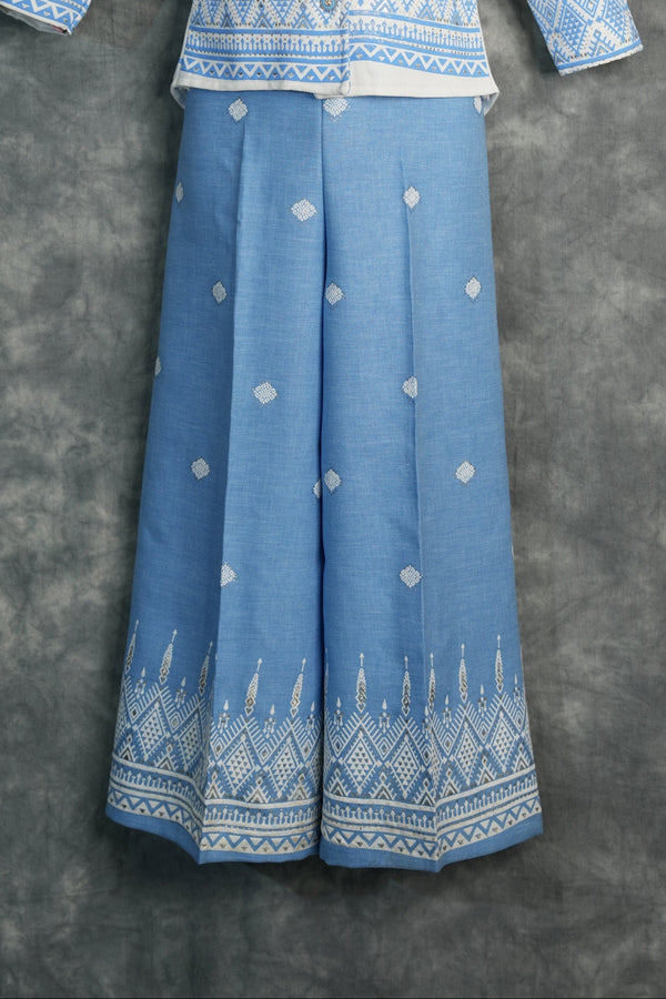 Sky blue western dress for girls with a stylish silhouette and elegant detailing. Perfect for casual outings, birthday parties, and everyday trendy wear. Lightweight, comfortable, and fashion forward.