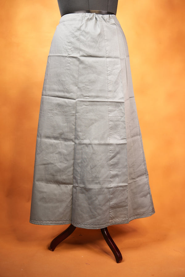 Cotton Inskirt | Light Grey Saree Petticoat with Gathered Waist & Scalloped Hem | Daily Wear
