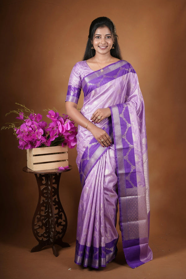 Lilac Fancy Cotton Saree | Floral Vine Zari Motifs | Festive & Occasion Wear